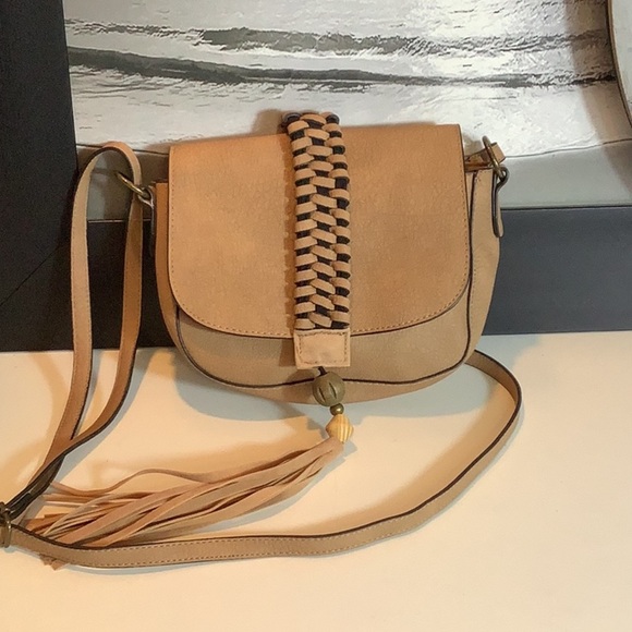 T-Shirt & Jeans Handbags - T-Shirt & Jeans Vegan Tan Braided Tassel Adjustable Strap Crossbody Bag